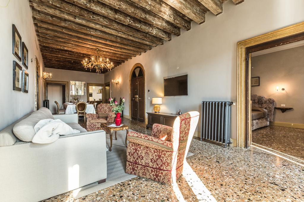 Palazzina Canal Venise Chambre photo