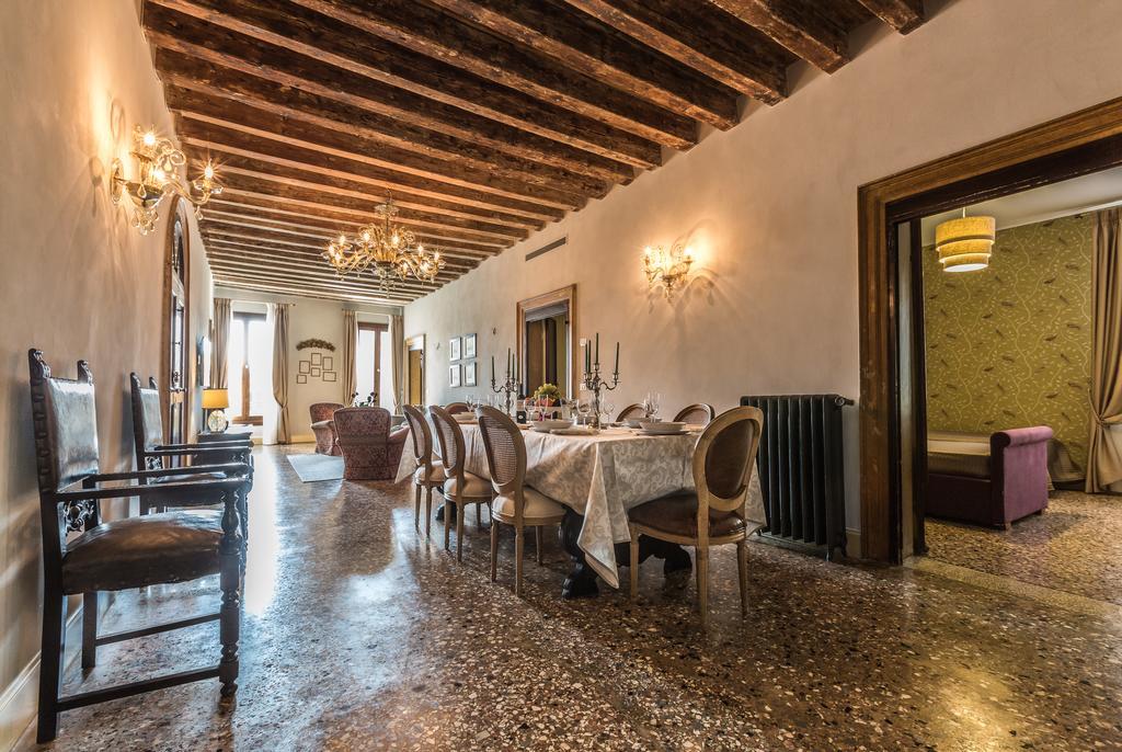 Palazzina Canal Venise Chambre photo