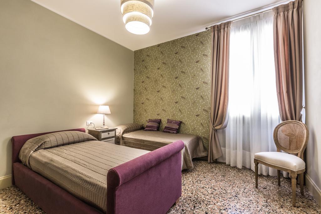 Palazzina Canal Venise Chambre photo